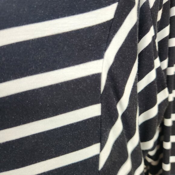 Black, White Stripe Pullover Tunic Blouse Size 18/20 - Picture 2 of 4